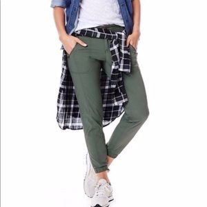 Athleta Trekkie joggers